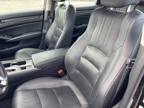 Used 2019 Honda Accord EX-L image 10