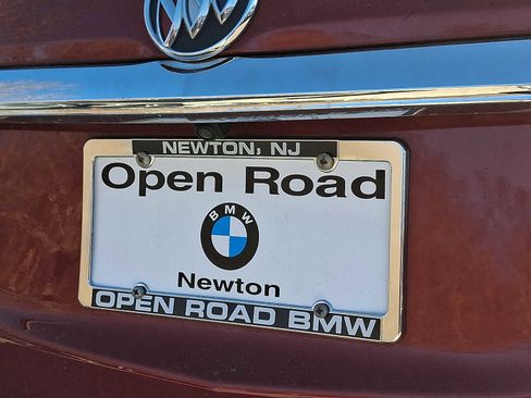 Used 2018 Buick Enclave Essence w/ LPO, Hit The Road Package image 34