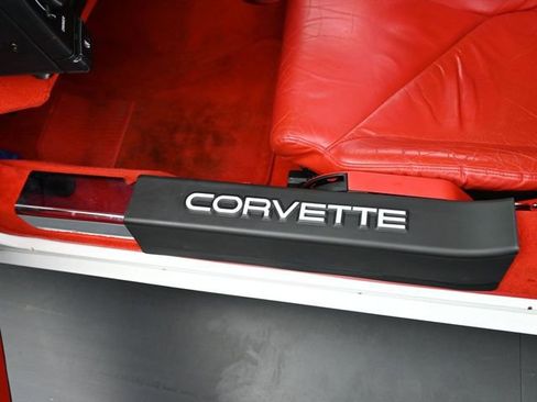Used 1994 Chevrolet Corvette Coupe RWD image 20