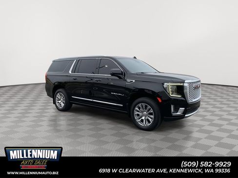 Used 2022 GMC Yukon XL Denali image 1