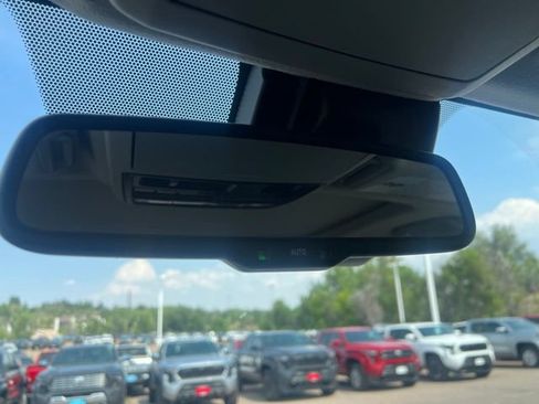 Used 2023 Toyota 4Runner Limited AWD/4WD image 22