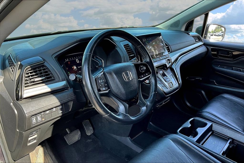Used 2023 Honda Odyssey Touring image 16