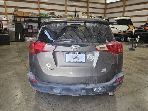 Used 2014 Toyota RAV4 LE AWD/4WD image 7