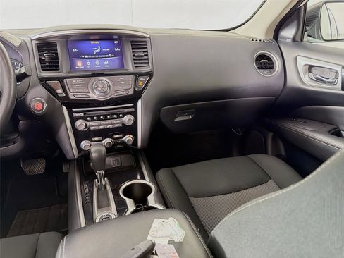 Used 2020 Nissan Pathfinder SV AWD/4WD image 22