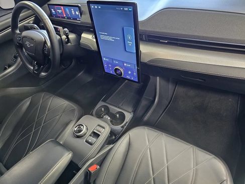 Used 2023 Ford Mustang Mach-E Select RWD image 5