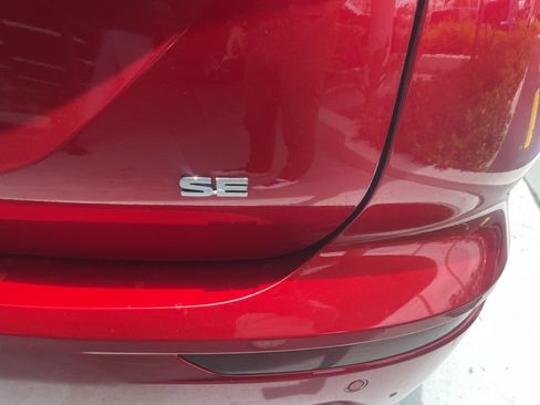 Used 2025 Mitsubishi Outlander SE FWD image 9