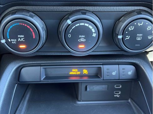 Used 2024 MAZDA MX-5 Miata Club image 16