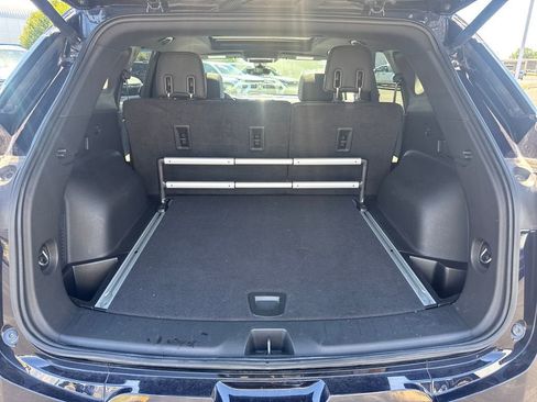 Used 2020 Chevrolet Blazer Premier w/ Driver Confidence II Package FWD image 7