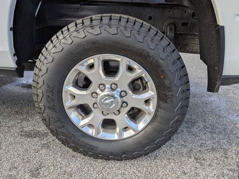 Used 2024 RAM 2500 Laramie image 17