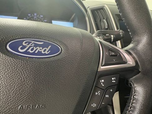 Used 2018 Ford Edge SEL w/ Equipment Group 201A AWD/4WD image 20