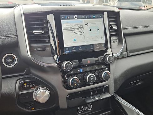 Used 2024 RAM 1500 Laramie image 13