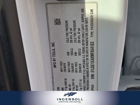 Used 2021 Tesla Model 3 Standard Range Plus image 28