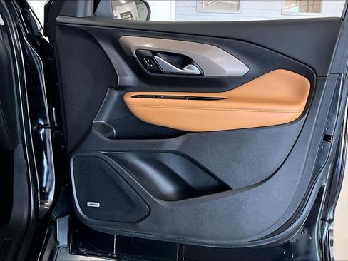 Used 2019 GMC Terrain SLT w/ Infotainment Package II AWD/4WD image 23