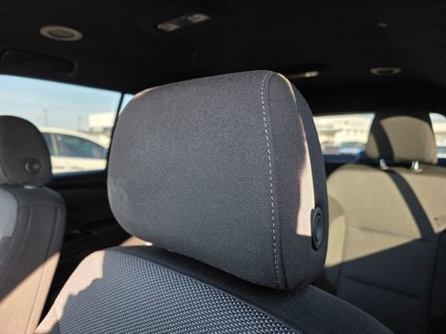 Used 2023 Chevrolet Traverse LT w/ LPO, Floor Liner Package image 22