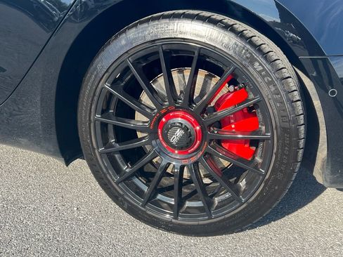 Used 2021 Tesla Model 3 Performance image 11