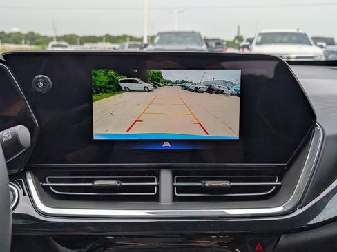 New 2026 Chevrolet Trax ACTIV w/ Driver Confidence Package FWD image 19