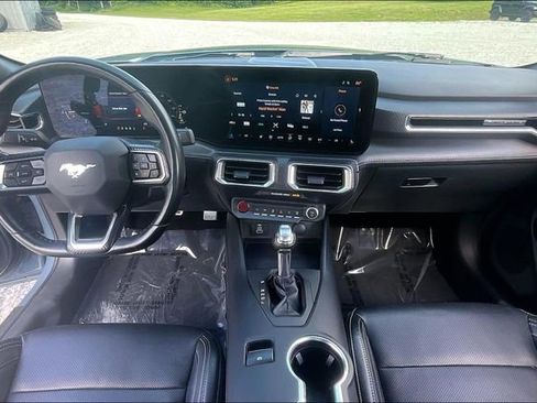 Used 2025 Ford Mustang Premium RWD image 14