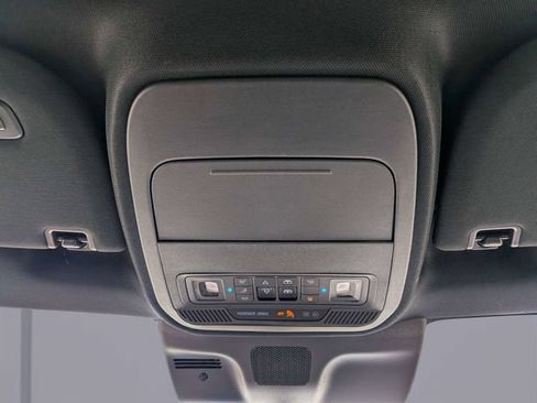 Used 2025 Ford Expedition Max King Ranch AWD/4WD image 27