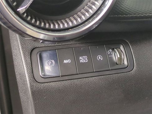 Certified 2025 Chevrolet Equinox LT image 17