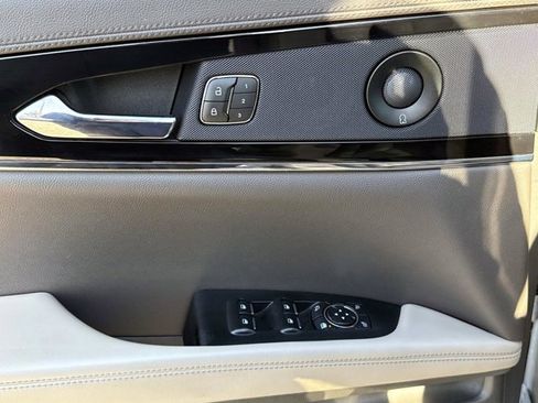 Used 2021 Lincoln Nautilus Reserve w/ Equipment Group 201A image 19