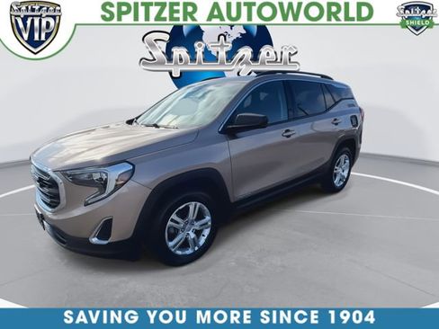 Used 2018 GMC Terrain SLE w/ Driver Convenience Package image 4