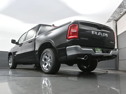 New 2026 RAM 1500 Big Horn AWD/4WD image 16