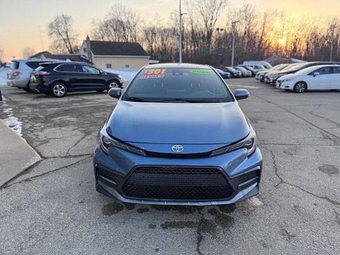 Used 2020 Toyota Corolla SE image 3