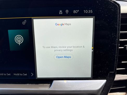 Used 2023 Chevrolet Silverado 1500 LT AWD/4WD image 19