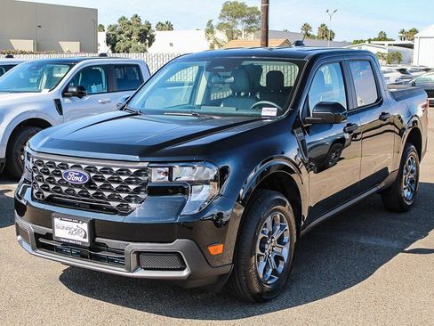 New 2025 Ford Maverick XLT w/ XLT Luxury Package image 3