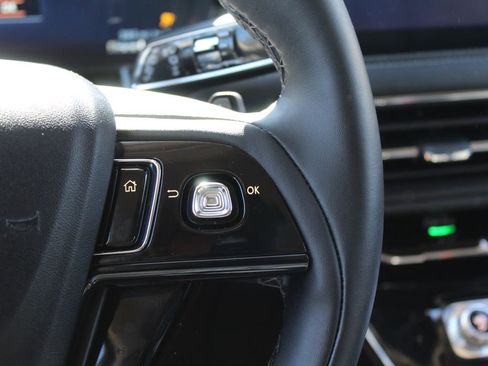 Used 2023 Lincoln Corsair AWD w/ Equipment Group 101A image 12