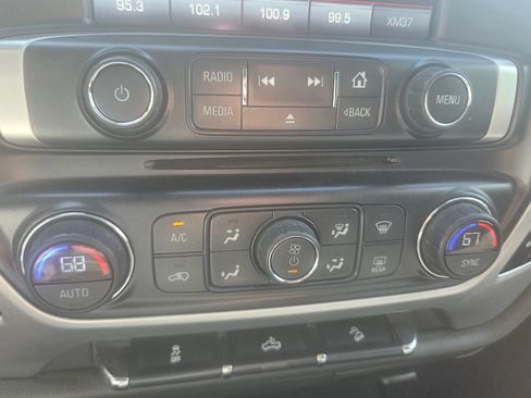 Used 2015 GMC Sierra 1500 SLE w/ Carbon-22 Edition AWD/4WD image 15