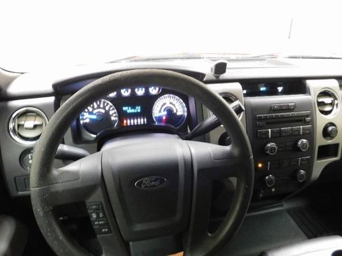 Used 2012 Ford F150 XLT image 7