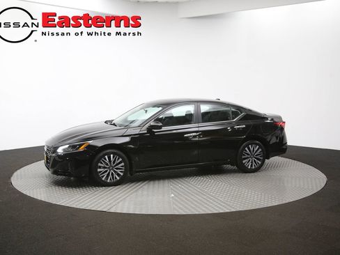 Used 2023 Nissan Altima 2.5 SV w/ SV Premium Package image 96
