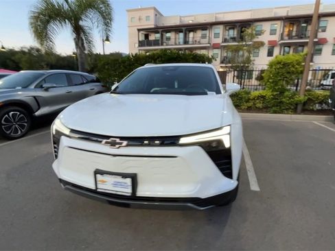 New 2026 Chevrolet Blazer EV LT image 3