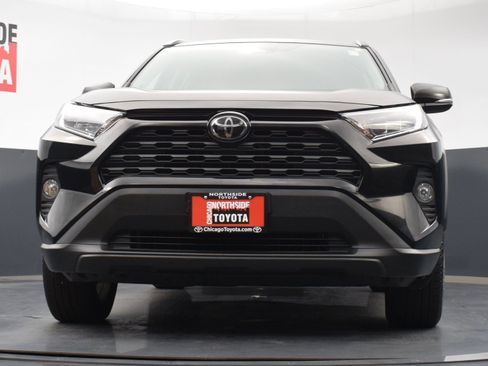 Used 2019 Toyota RAV4 XLE Premium image 33