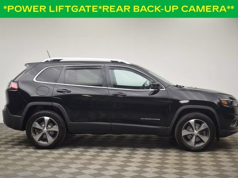 Used 2019 Jeep Cherokee Limited AWD/4WD image 13