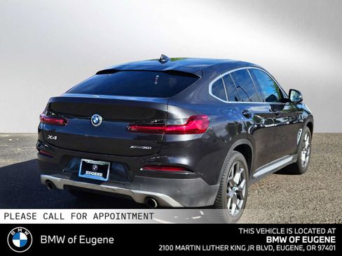 Used 2020 BMW X4 xDrive30i AWD/4WD image 3