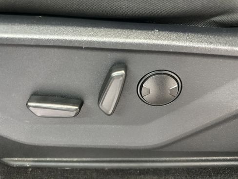 Used 2023 Ford F150 XLT w/ Equipment Group 302A High image 23