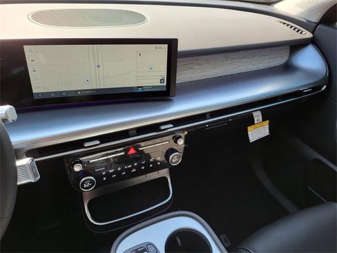 New 2026 Hyundai Ioniq 9 SEL image 18