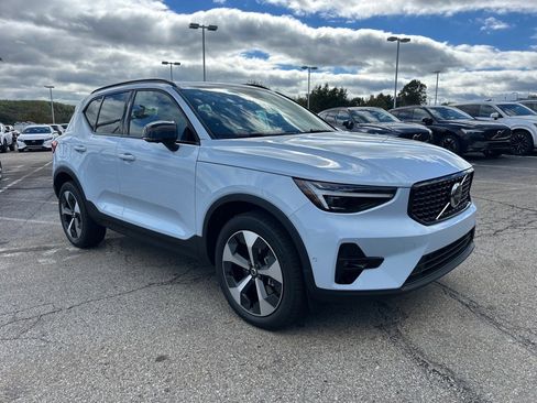 New 2026 Volvo XC40 B5 Plus w/ Protection Package Premier image 1