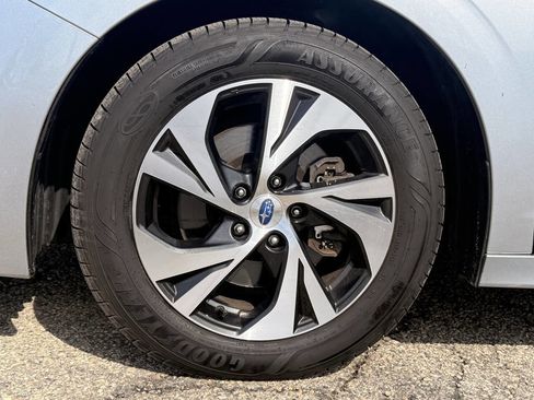 Used 2022 Subaru Legacy AWD/4WD image 8