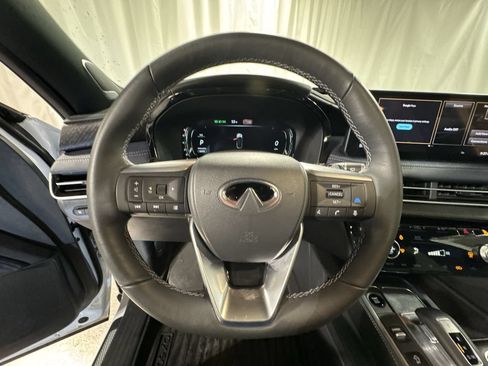 Certified 2026 INFINITI QX60 Sport w/ Dark Cargo Package AWD/4WD image 21