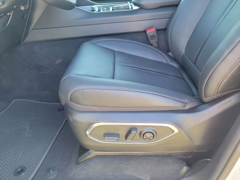 New 2026 Jeep Grand Wagoneer Limited AWD/4WD image 28