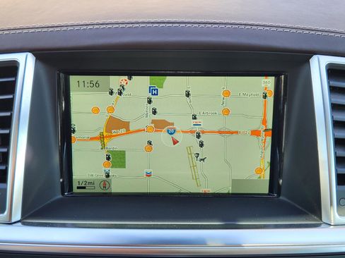 Used 2013 Mercedes-Benz GL 550 GL550 4MATIC image 17