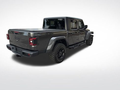 Used 2025 Jeep Gladiator Willys image 4