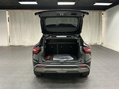 New 2026 Chevrolet Trax ACTIV w/ Driver Confidence Package FWD image 25