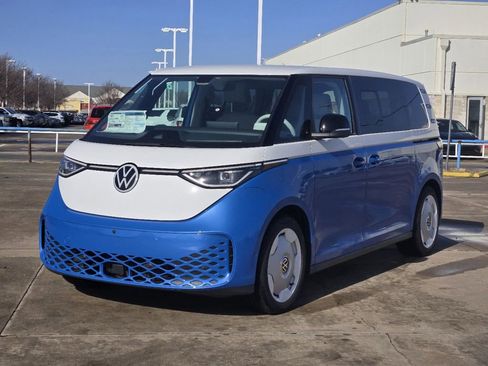 New 2025 Volkswagen ID. Buzz 1st Edition image 2