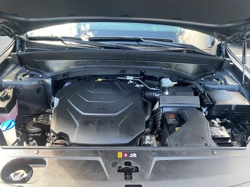 Used 2025 Kia Telluride SX image 29