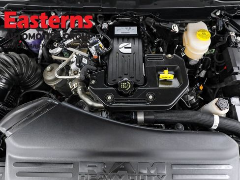 Used 2025 RAM 2500 Laramie w/ Towing Technology Group image 7