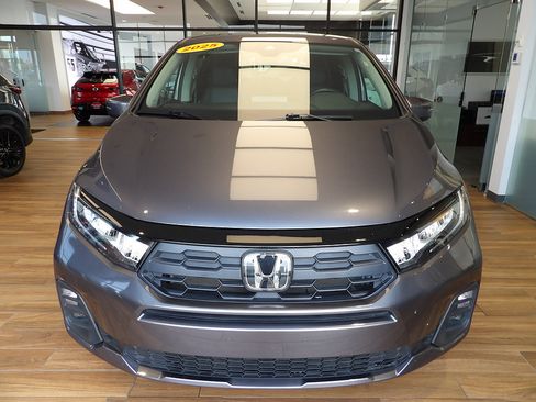 Used 2025 Honda Odyssey EX-L image 2